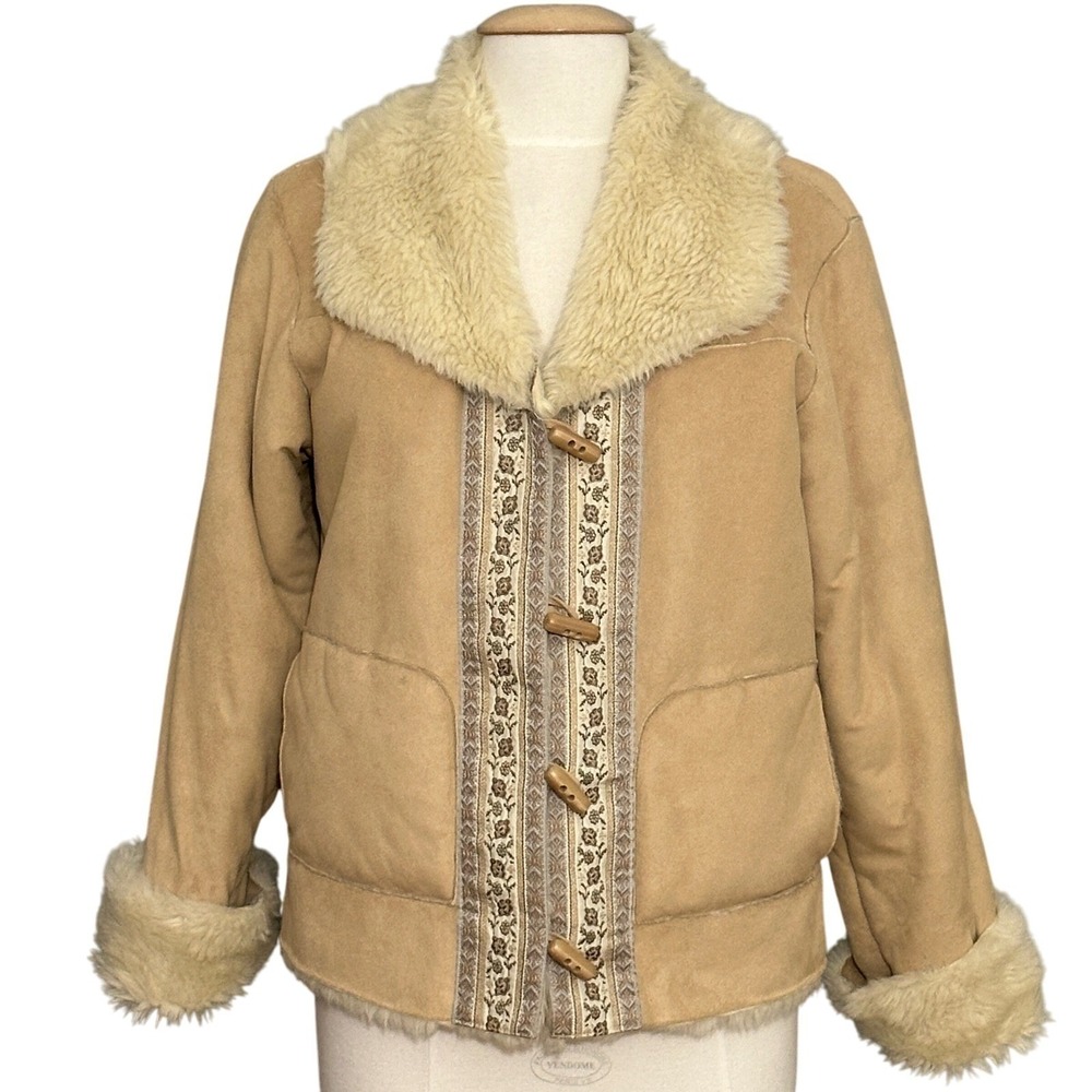 Boho Western Women Jacket M Tan Faux Suede Fur Shearling Cowgirl Outdoor Cottage